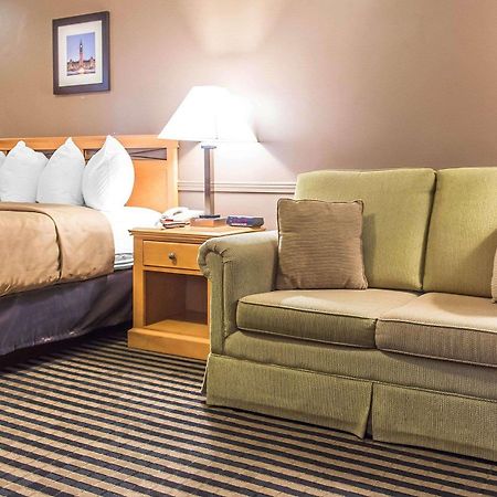 Econo Lodge Downtown Оттава Экстерьер фото