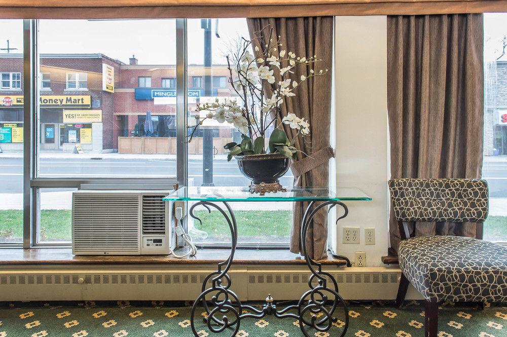 Econo Lodge Downtown Оттава Экстерьер фото